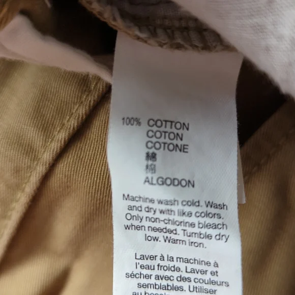 Gap men's khaki shorts size 34 - Picture 3 of 6